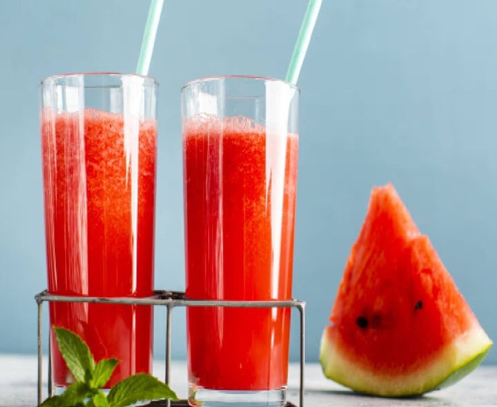 ఎండలను తట్టుకోలేకపోతున్నారా..?