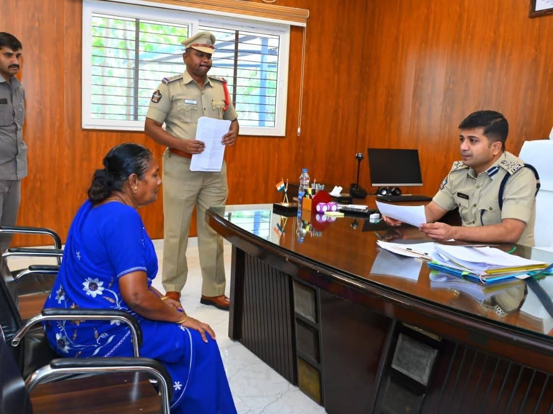 ఔట్సోర్సింగ్ ఉద్యోగం పేరుతో మోసం