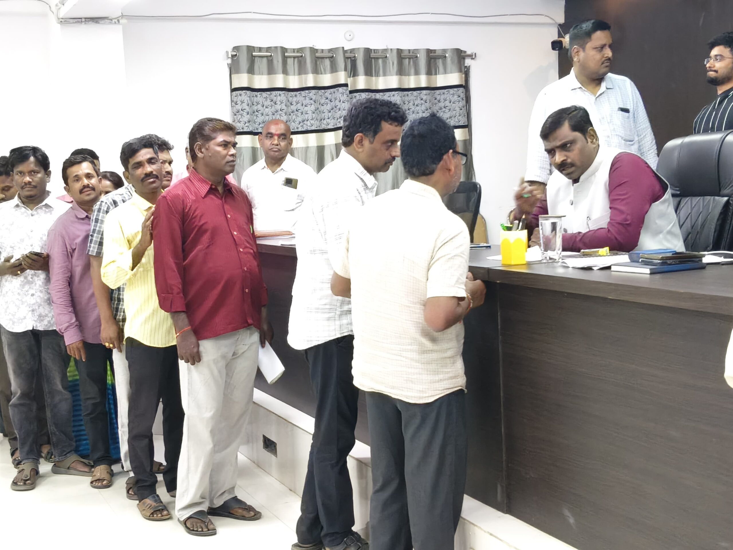 PGRSకు 110 వినతలు