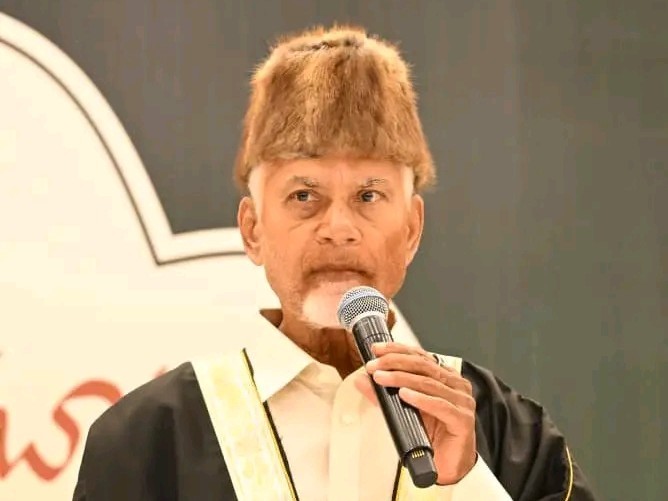 ఇఫ్తార్ విందులో పాల్గొన్న సీఎం చంద్రబాబు