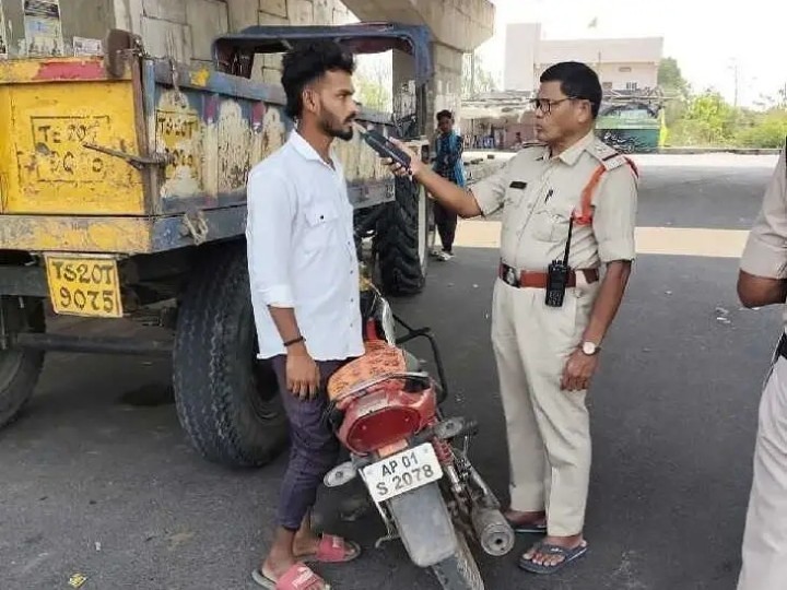 నిబంధనలు అతిక్రమిస్తే కఠిన చర్యలు: ఎస్సై