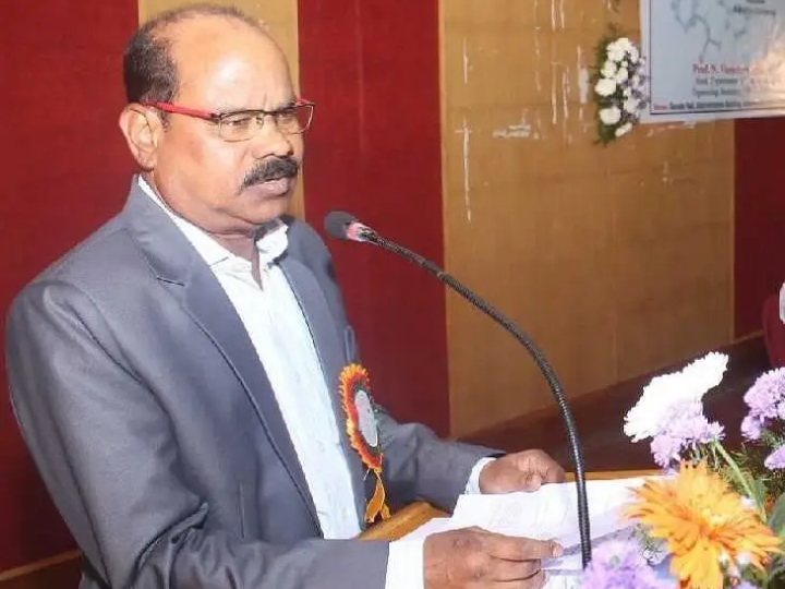 “శాస్త్రీయ ఆవిష్కరణలు సమాజ హితానికి ఉపయోగపడాలి”