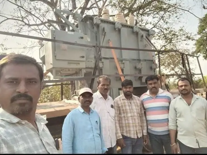 సబ్స్‌స్టేషన్‌లో కొత్త ట్రాన్స్‌ఫార్మర్