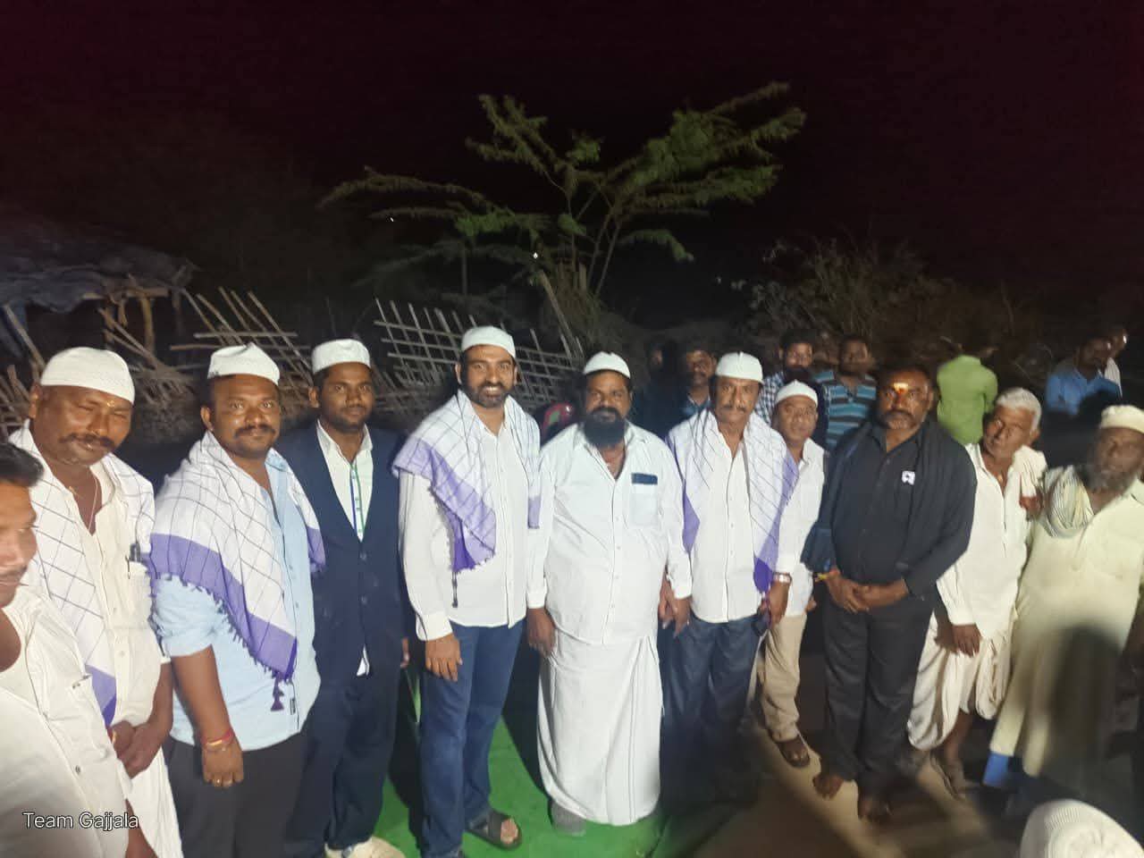 ఇఫ్తార్ విందులో పాల్గొన్న గజ్జల