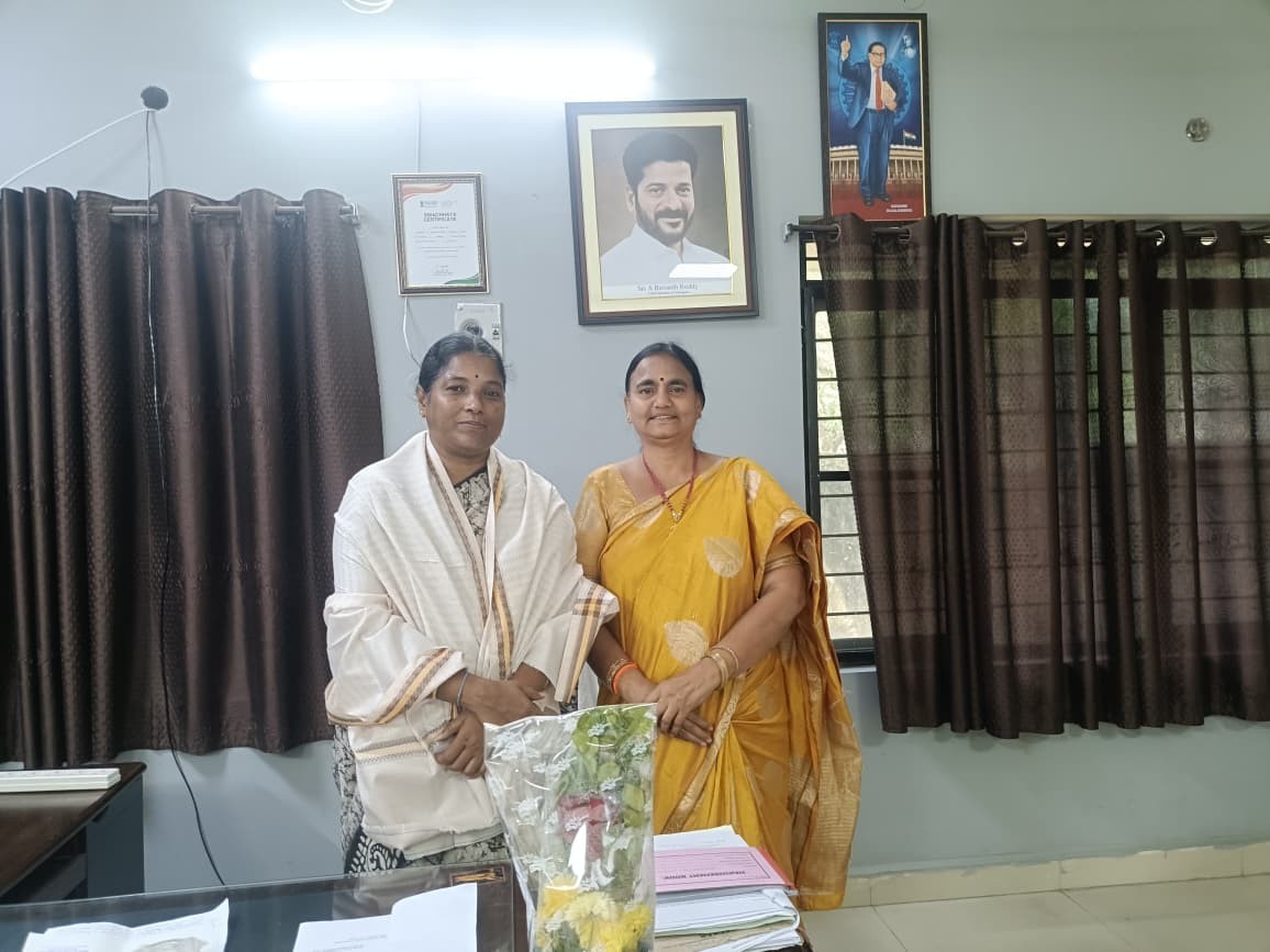 సమస్యలు పరిష్కరించాలని కమిషనర్‌కు వినతి