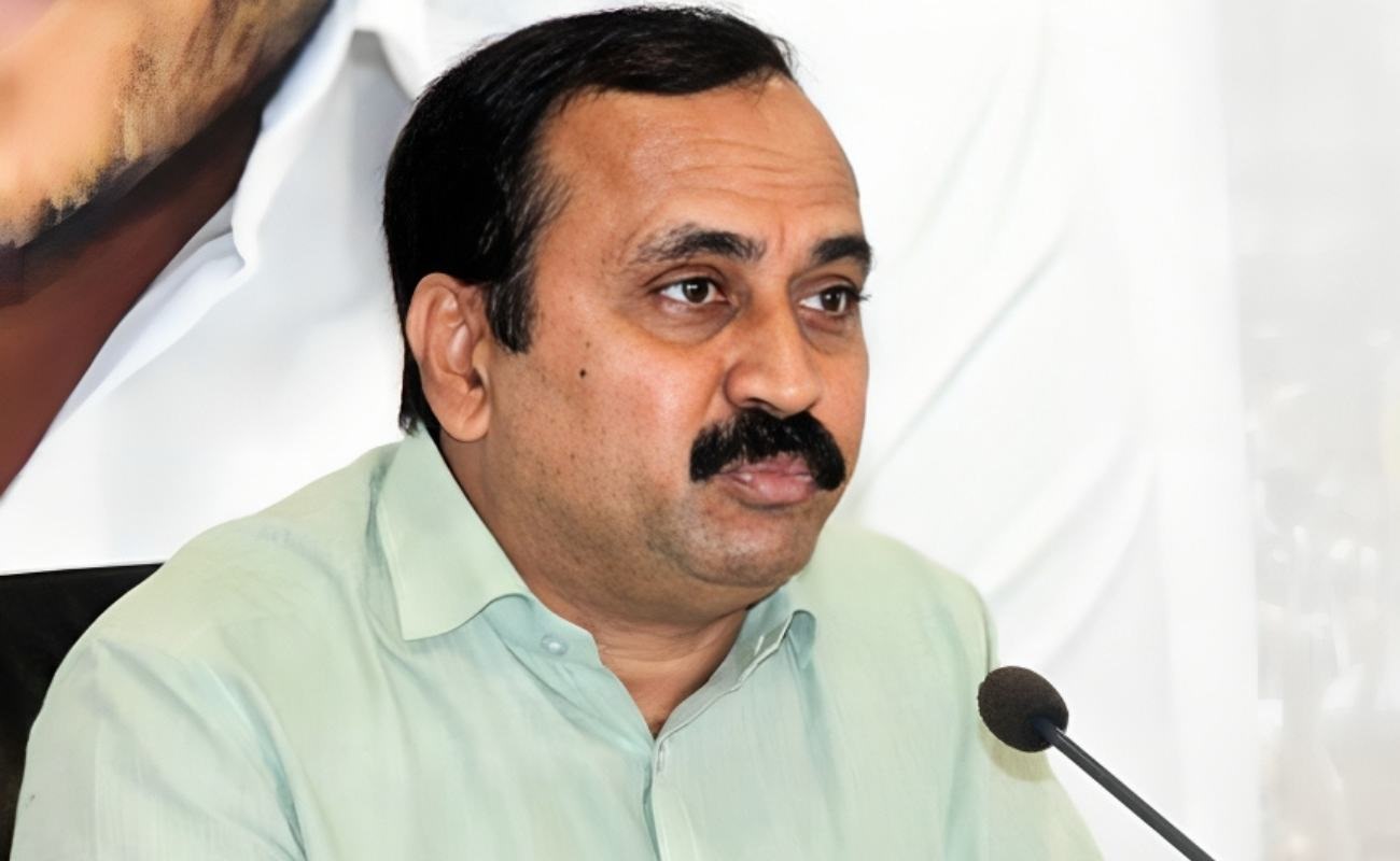 ఏసీబీ కోర్టుకు హాజరైన ఆర్కే