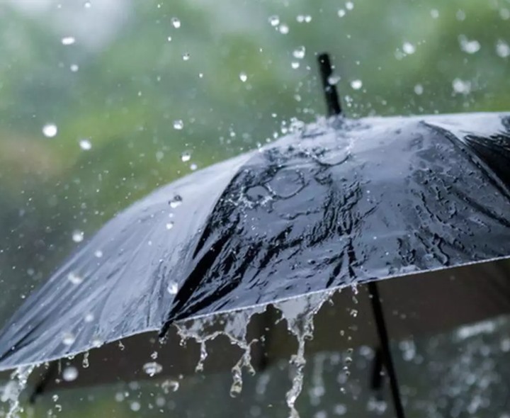 ALERT: కాసేపట్లో భారీ వర్షం