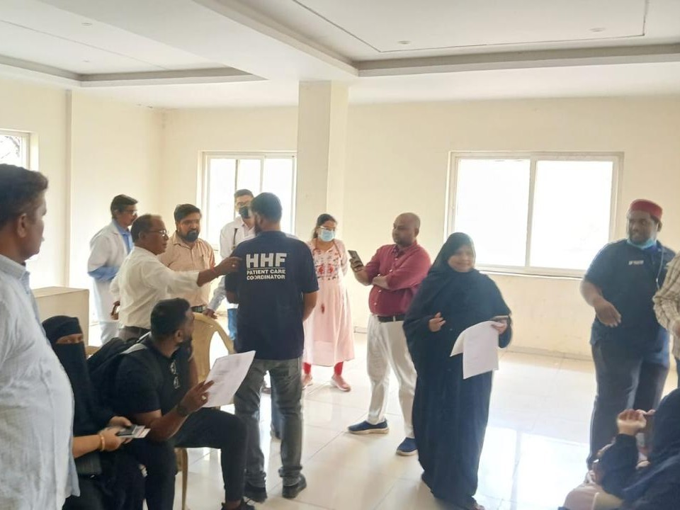 హజ్ యాత్రికుల కోసం వరంగల్‌లో వైద్య శిబిరం