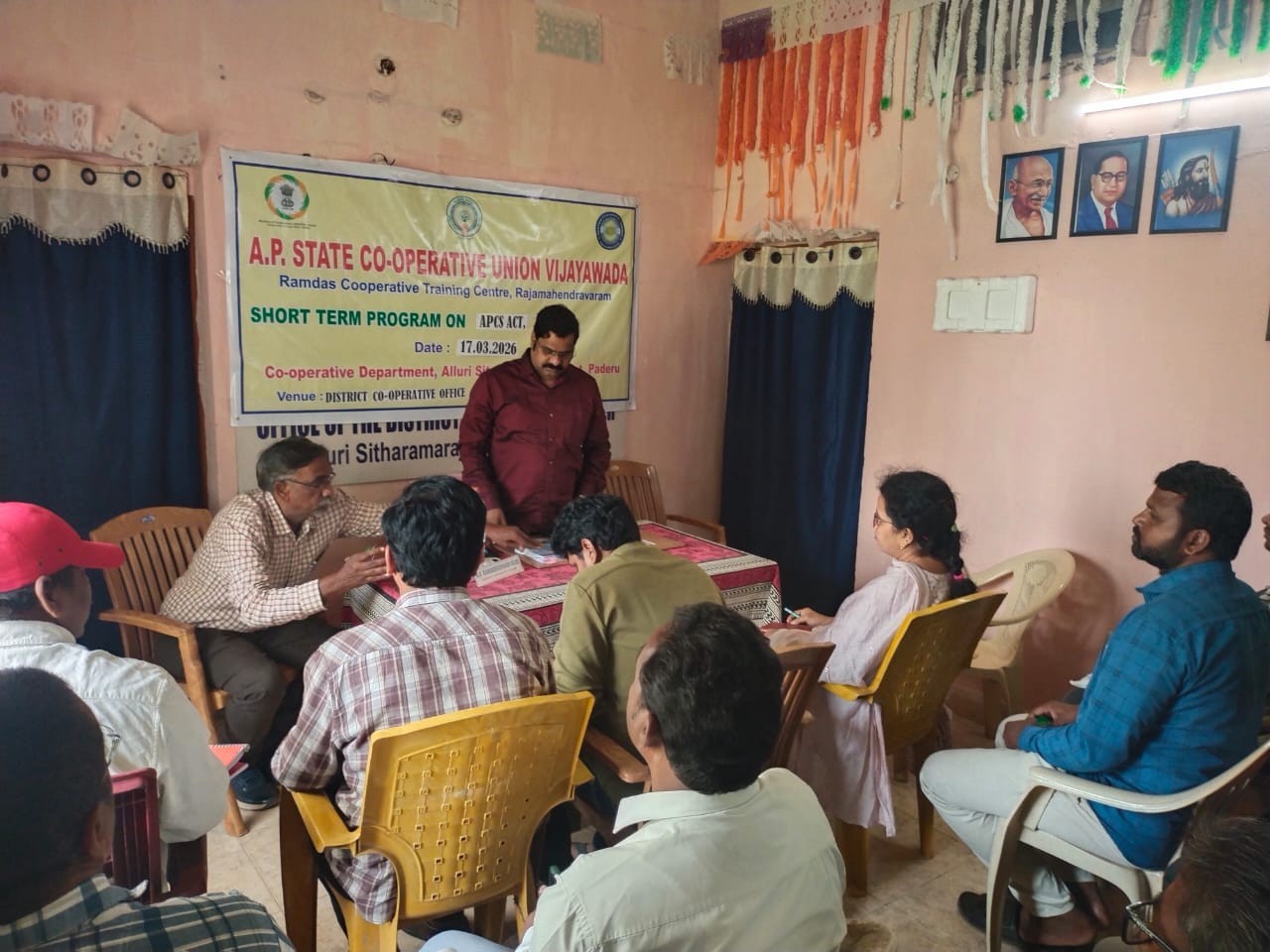 ‘సహకార సంఘాలు బలోపేతం చేయాలి’