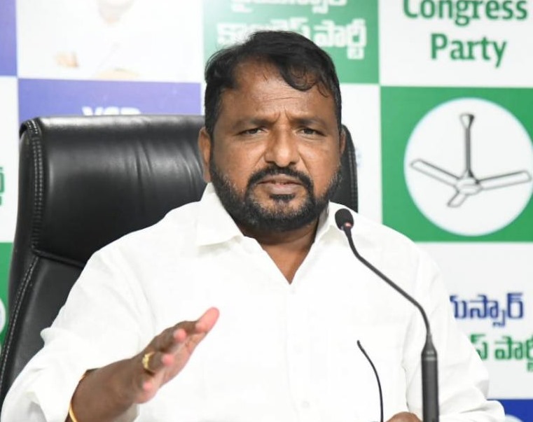 రైతు సమస్యలపై CBN స్పందించాలి: సాకే శైలజానాథ్