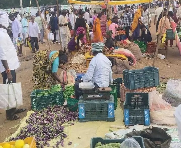 రేపు బంజపల్లిలో తైబజార్ వేలం పాట