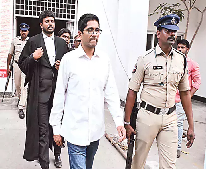 ముగిసిన ముప్పిడి అవినాష్ రెడ్డి రెండోరోజు విచారణ