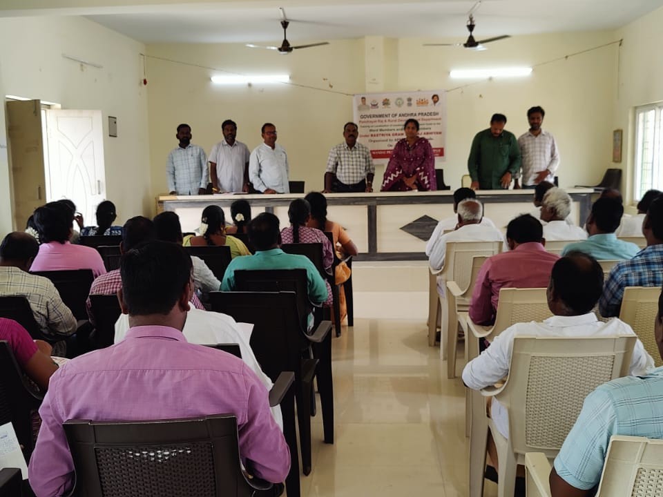 ‘ప్రజా ప్రతినిధులు సహకరించాలి’