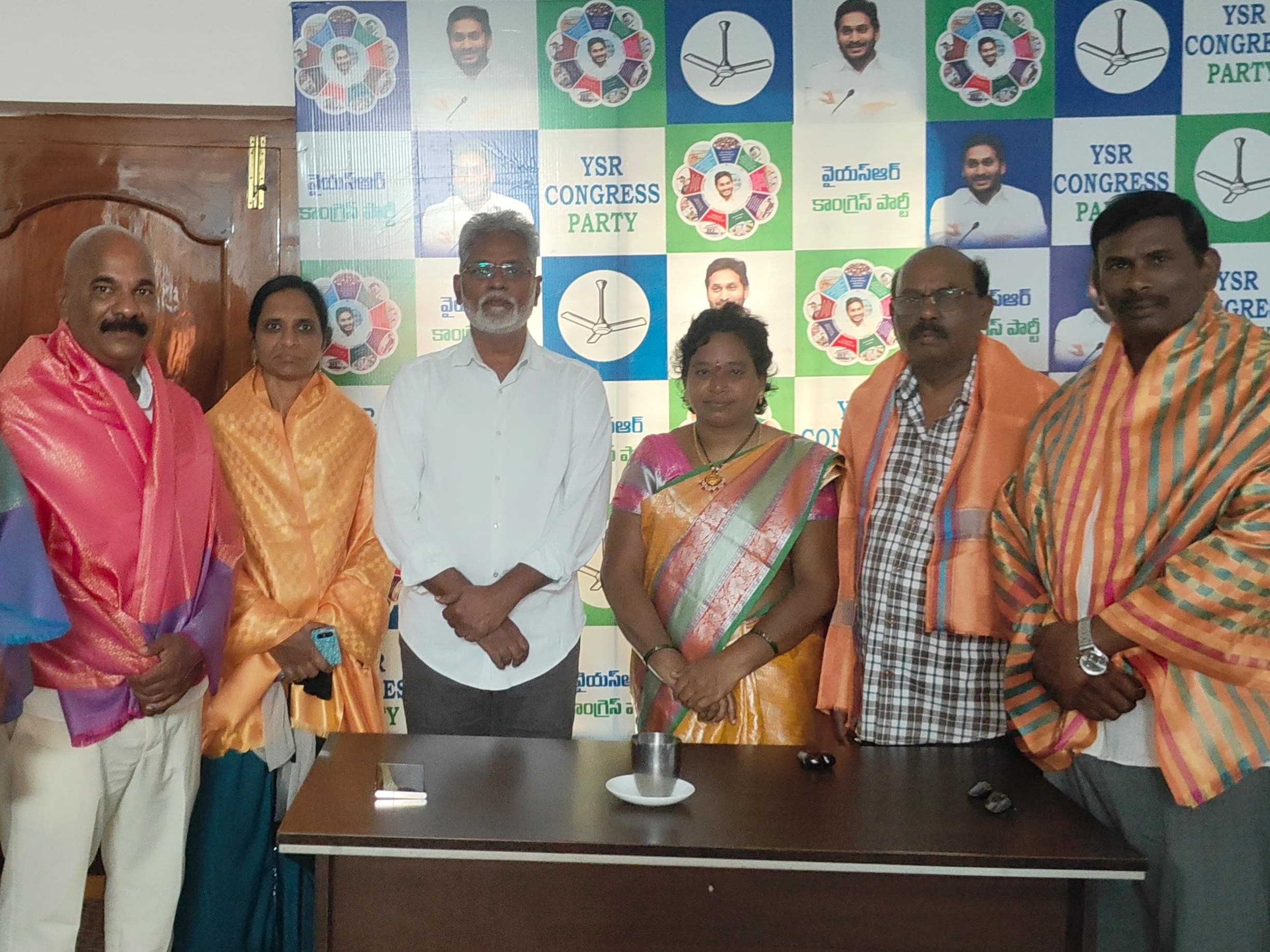 కౌన్సిలర్లు, కో ఆప్షన్ సభ్యులకు ఘన సత్కారం