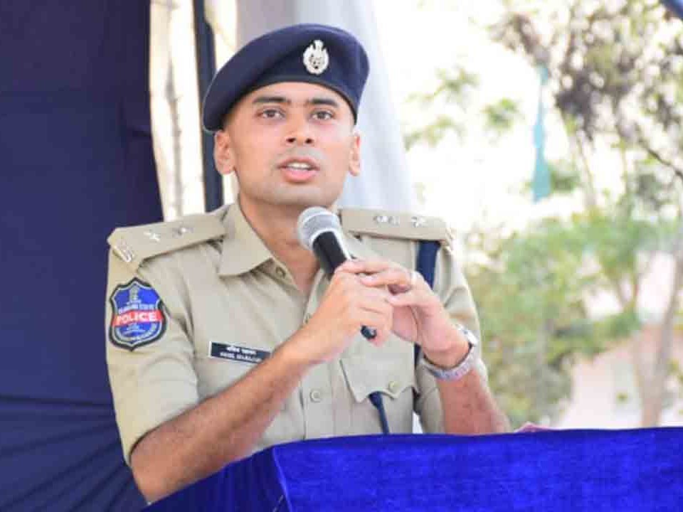 ఓపెన్ డ్రింకింగ్‌పై కఠిన చర్యలు : ఎస్పీ