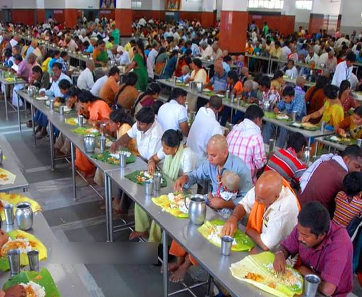 తిరుమల అన్నదాన సత్రానికి భక్తుల రద్దీ