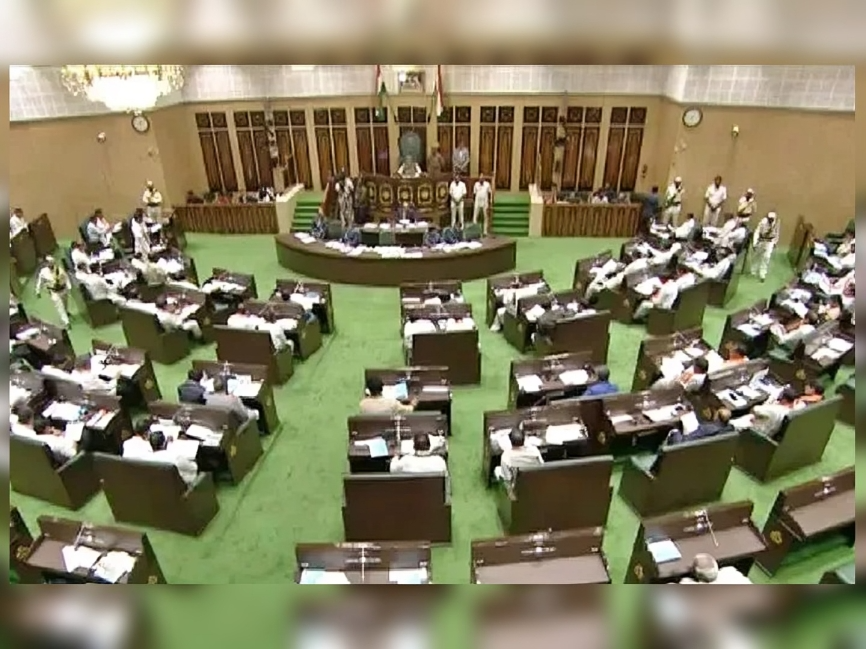 అసెంబ్లీ నుంచి BRS ఎమ్మెల్యేల వాకౌట్