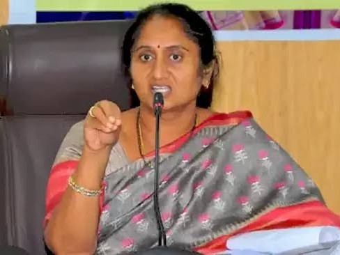 రాకేష్ ఆత్మహత్య ఘటనపై మంత్రి తీవ్ర విచారం