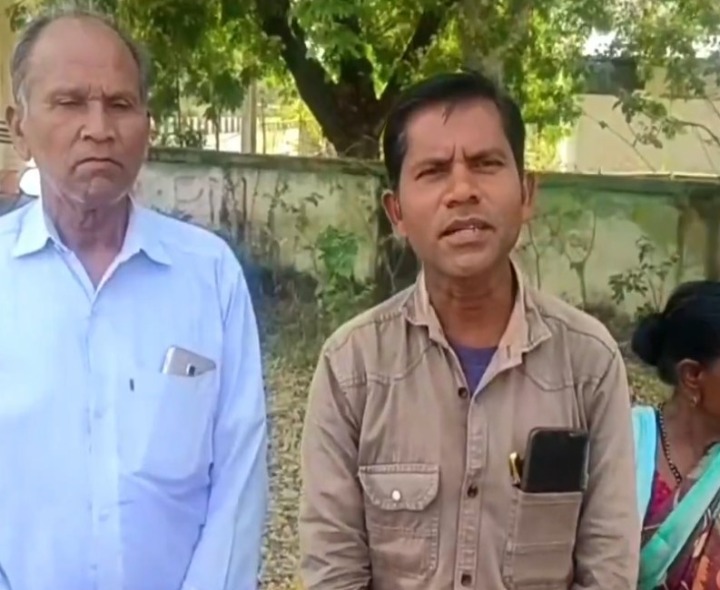 వాంకిడి ఎస్సైపై SPకి ఫిర్యాదు