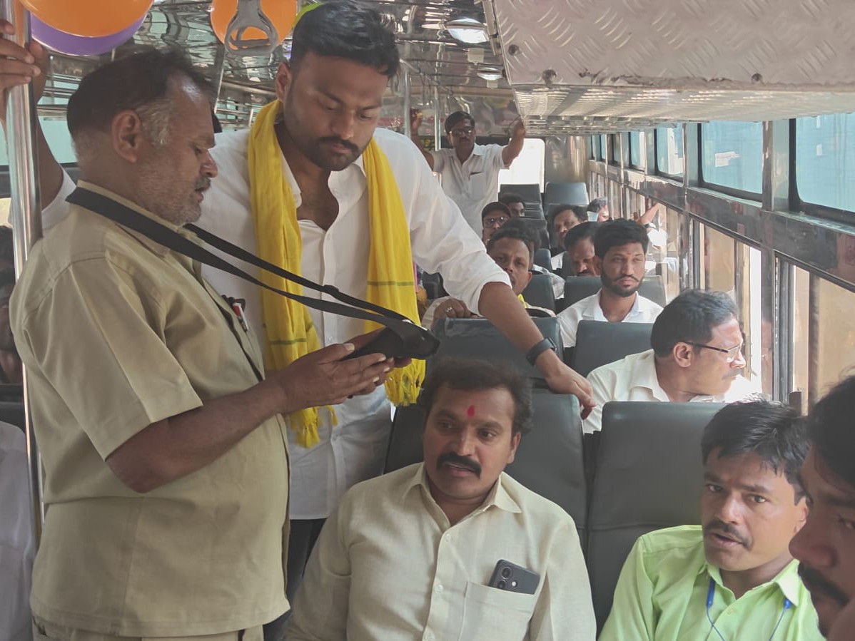 ఆదోనిలో దివ్యాంగులకు ఉచిత బస్సు పథకం