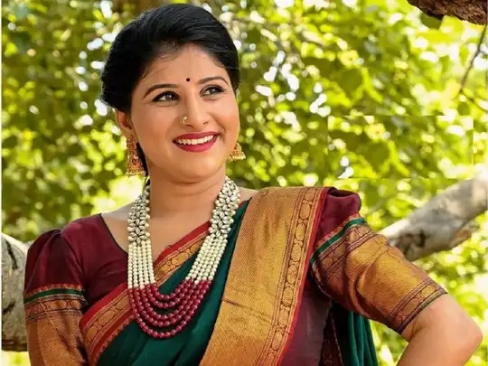 సర్కే చునార్‌ సాంగ్ వివాదం.. మంగ్లీ క్షమాపణలు