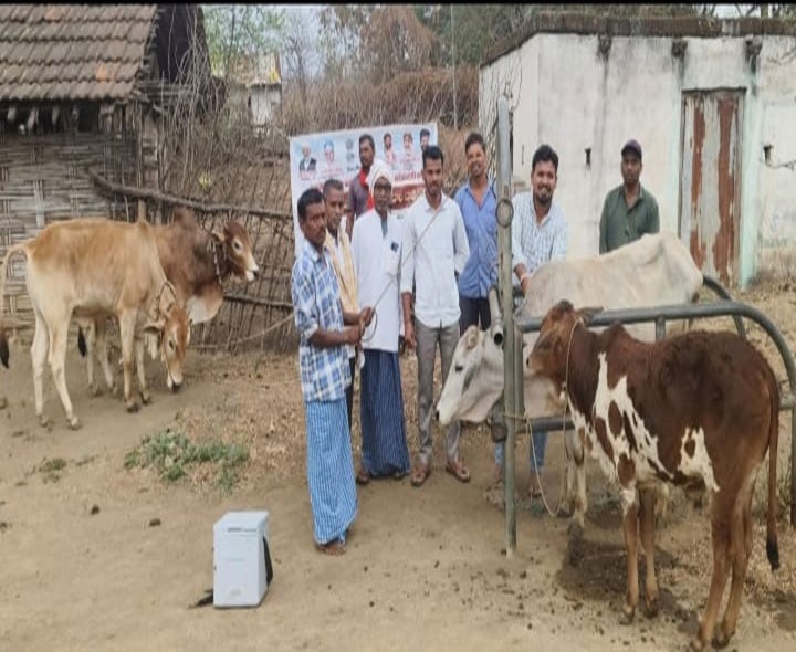 ‘పశువులకు టీకాలు వేయించండి’