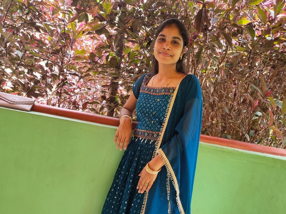 విషాద ఘటన.. యువతి బలవన్మరణం