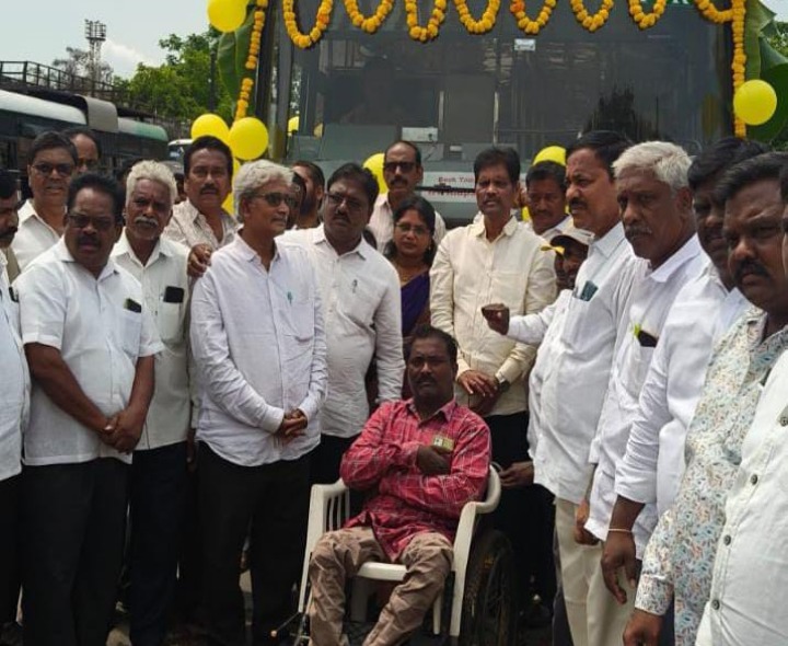 తిరువూరులో దివ్య శక్తి పథకాన్ని ప్రారంభించిన ఛైర్మన్