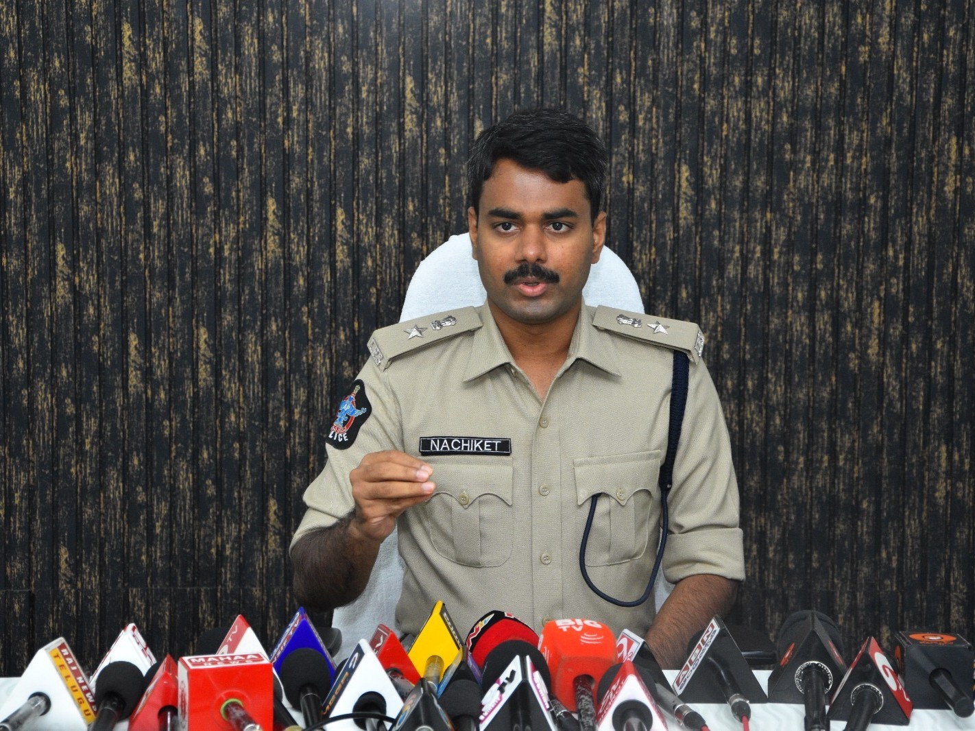 ఉగాది, రంజాన్ శుభాకాంక్షలు: SP