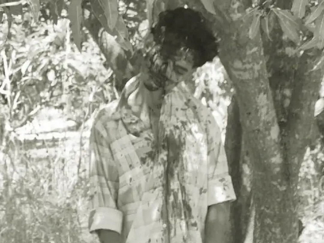 ప్రేమించాలని వేధించడంతో యువకుడి హత్య