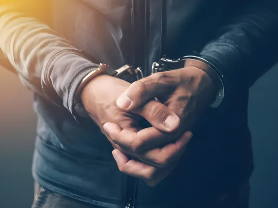 9 మంది జూదరుల అరెస్టు