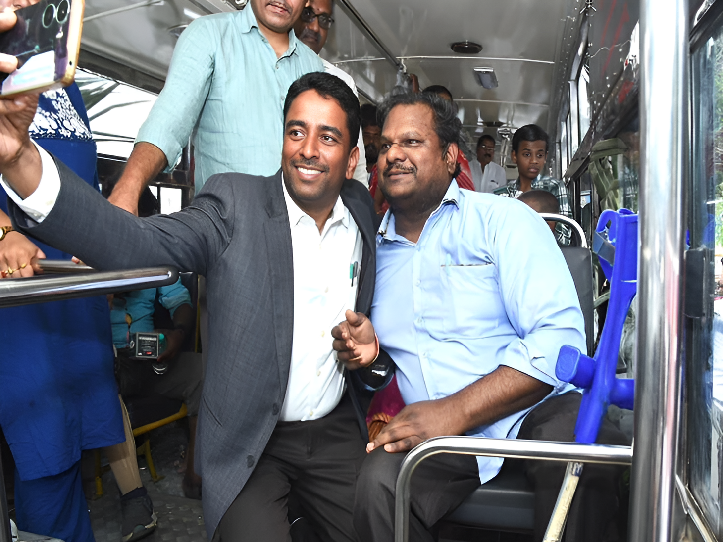 దివ్యాంగ శక్తి పథక ప్రారంభోత్సవంలో పాల్గొన్న కలెక్టర్