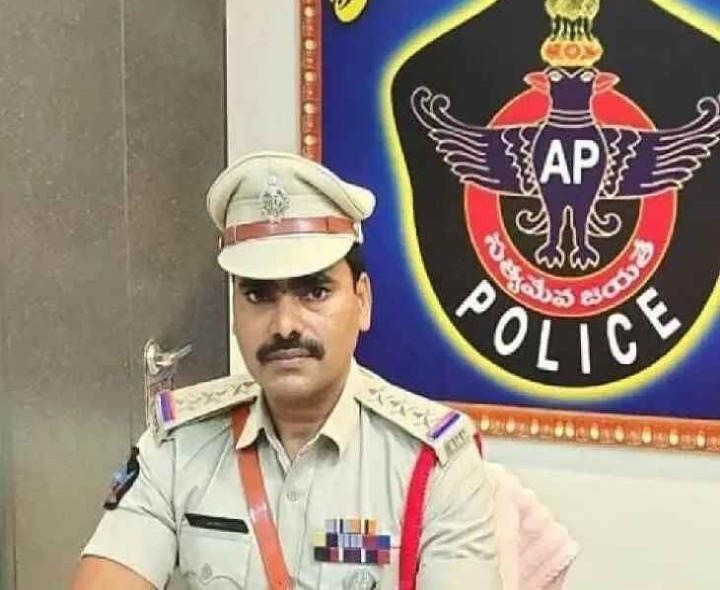 తాడికొండ సీఐకి ‘ఉగాది ఉత్తమ సేవా పతకం’