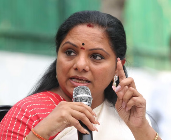 ఢిల్లీ హైకోర్టులో కవితకు ఊరట