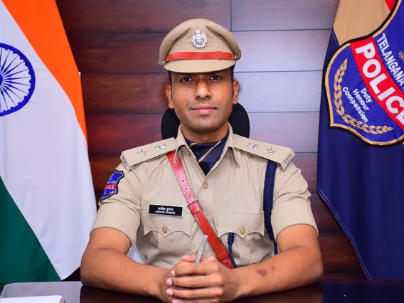 జిల్లా ప్రజలకు ఉగాది శుభాకాంక్షలు తెలిపిన ఎస్పీ