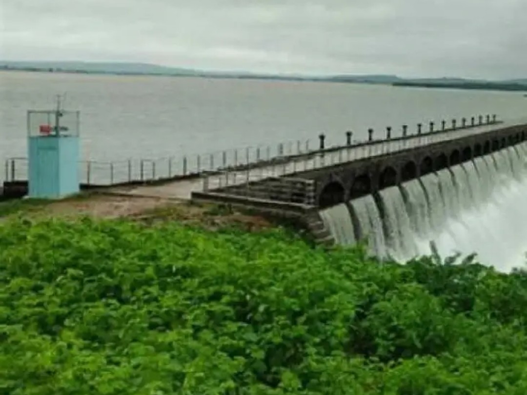 పోచారం ప్రాజెక్ట్.. నీటి ఔట్ ఫ్లో 247 క్యూసెక్కులు