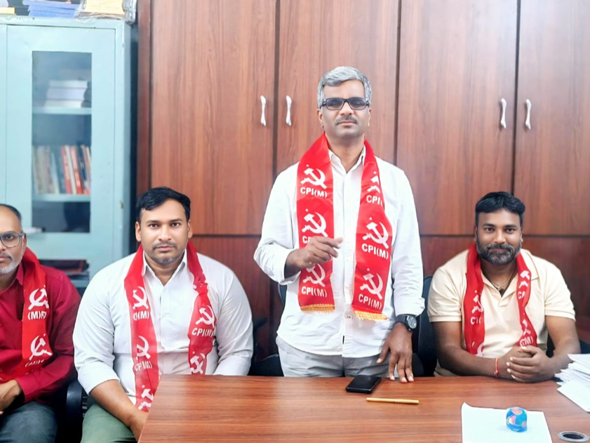 ‘కార్మికులకు రూ. 26వేల వేతనం ఇవ్వాలి’