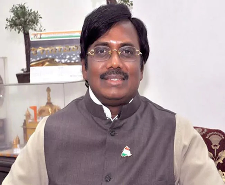 పేదల బడ్జెట్ ప్రవేశపెట్టబోతున్నాం: వివేక్