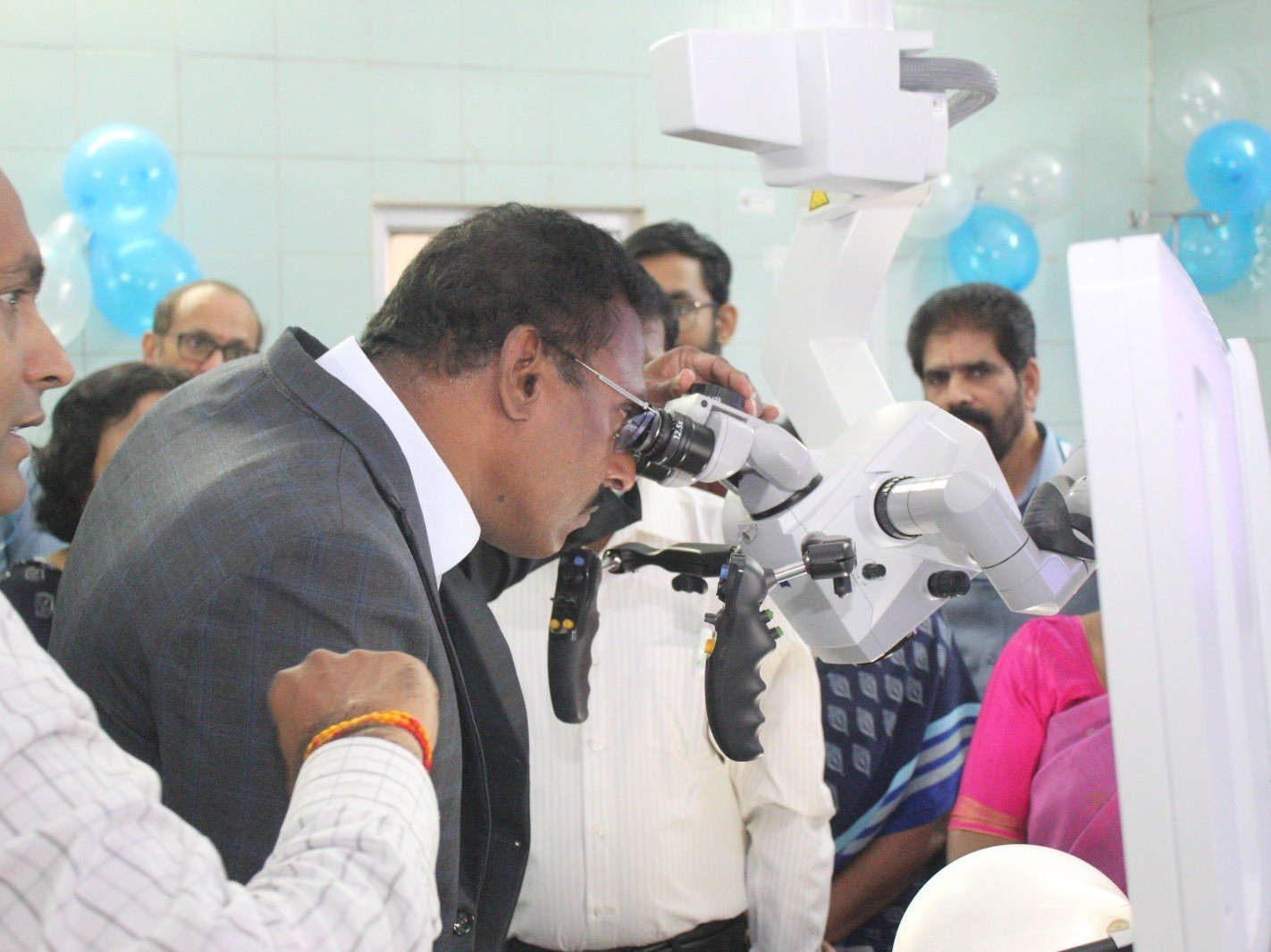 సికింద్రాబాద్ గాంధీ ఆసుపత్రికి అధునాతన పరికరాలు