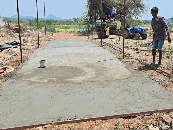 శాఖాపూర్ తండాలో రోడ్లకు శ్రీకారం