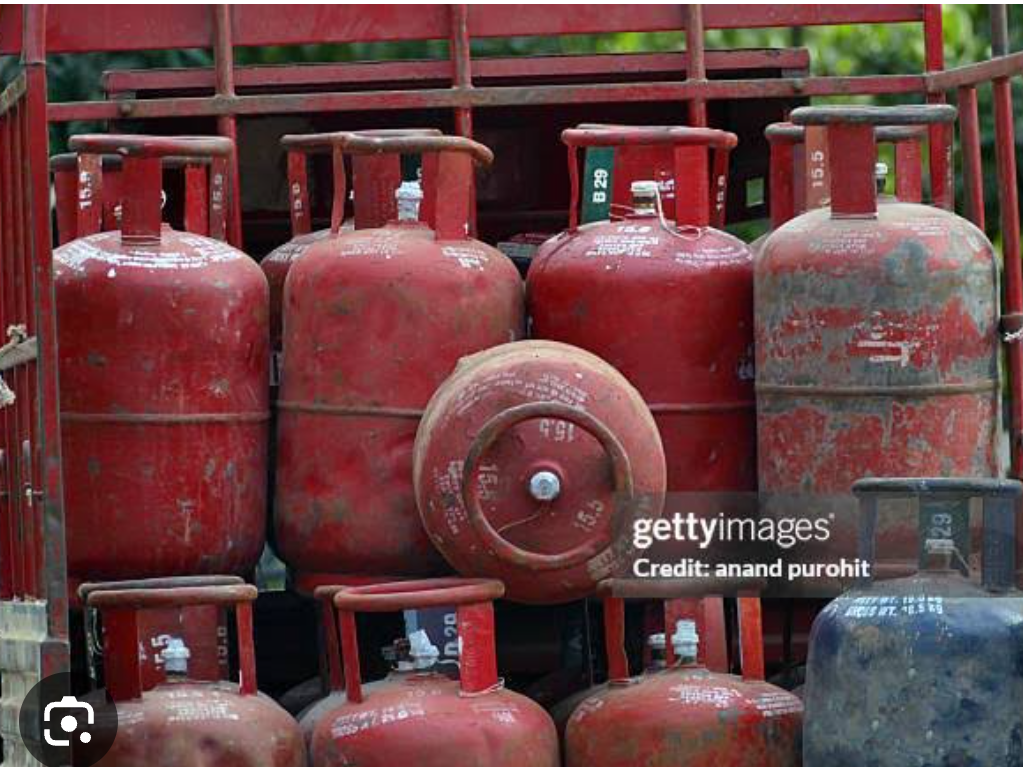 ‘అధిక ధరలకు విక్రయిస్తే లైసెన్స్‌లు రద్దు’