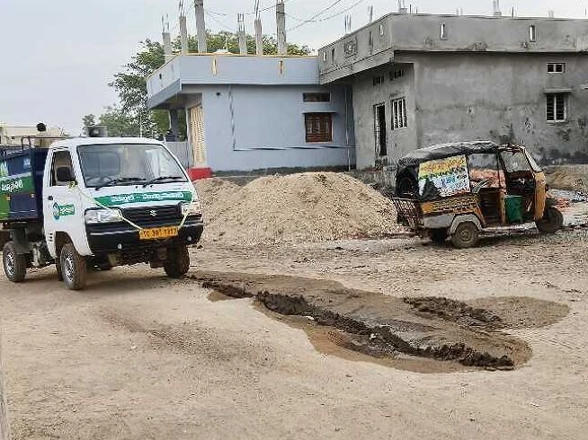 పైప్‌లైన్ లీకేజీతో తాగునీటి ఇబ్బందులు