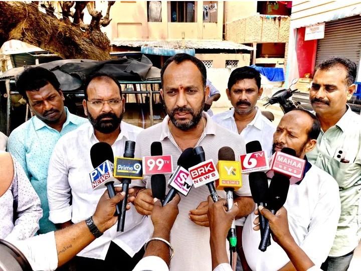 ‘జిల్లాను ఆదర్శంగా తీర్చిదిద్దుతాం’