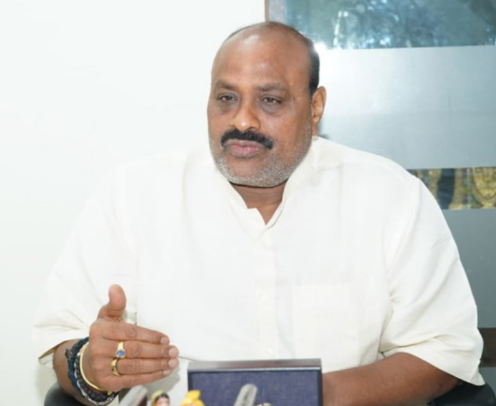 ఆస్పత్రిలో అచ్చెన్న ఆకస్మిక తనిఖీలు