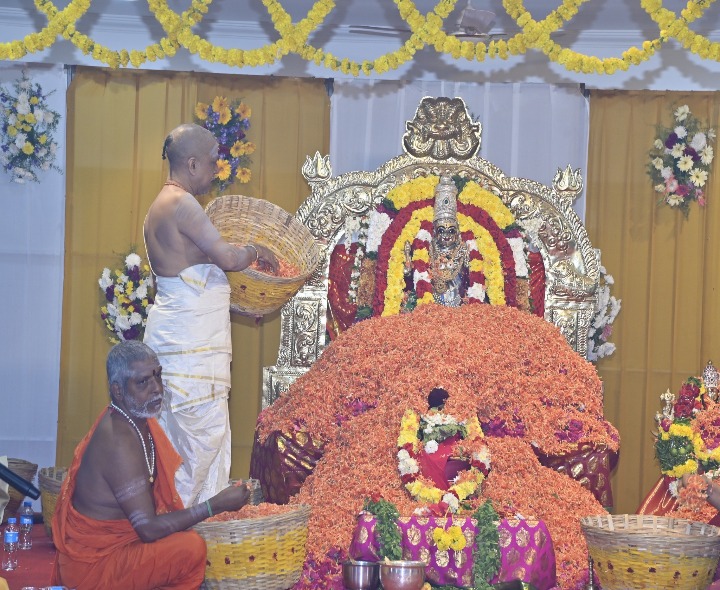 వసంతోత్సవం సందర్భంగా అమ్మవారికి ప్రత్యేక పుష్పార్చన