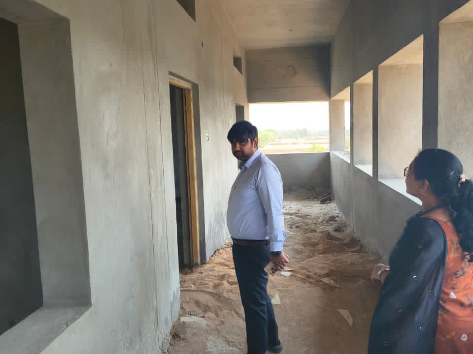 ‘నిర్మాణ పనులు త్వరగా పూర్తి చేయాలి’