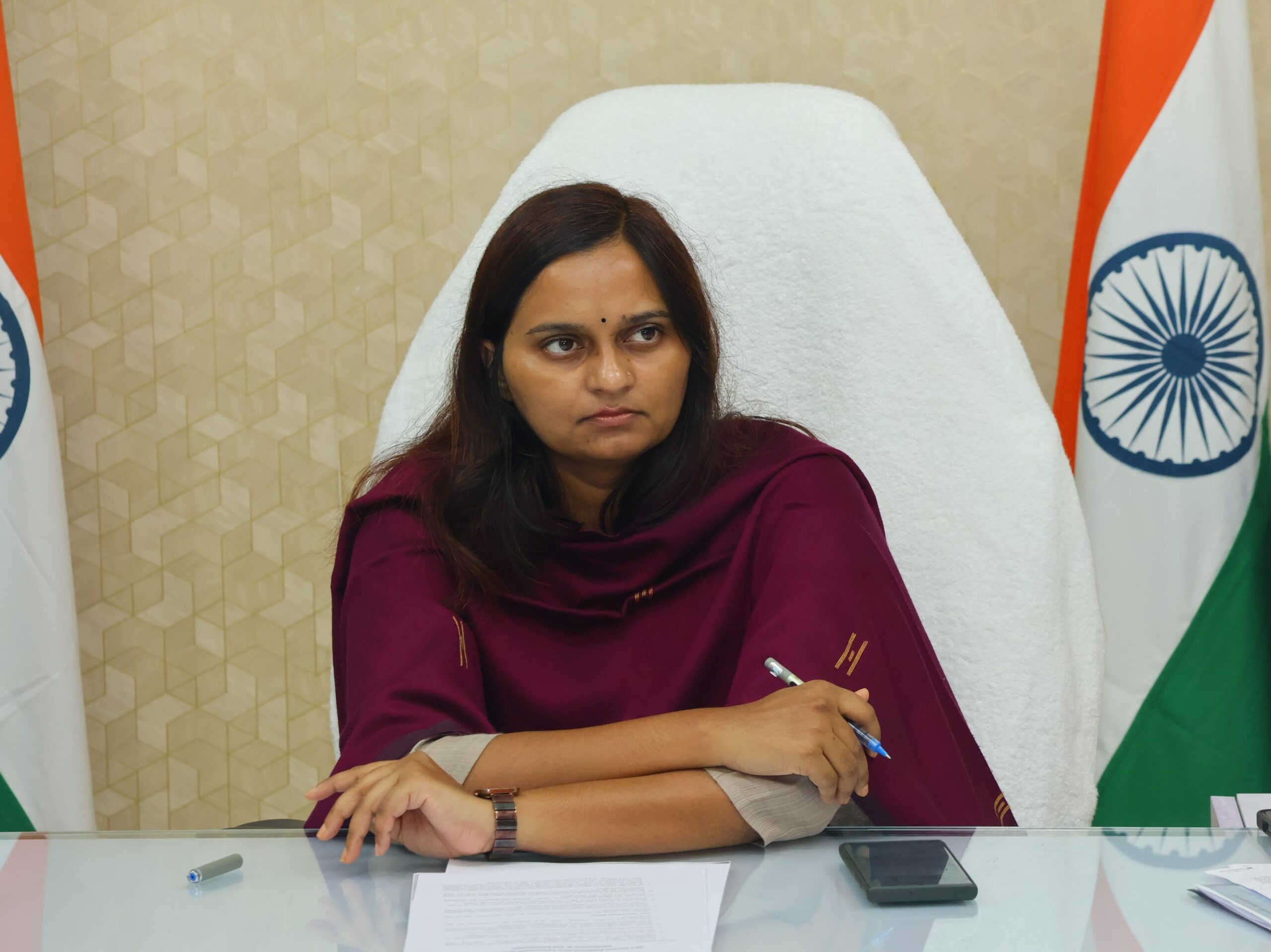 సమన్వయంతో బాలికలకు వ్యాక్సిన్: అ. కలెక్టర్