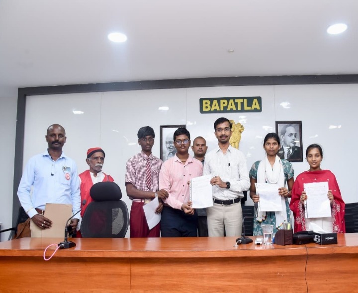 జాతీయ రెడ్ క్రాస్ శిక్షణకు బాపట్ల విద్యార్థులు