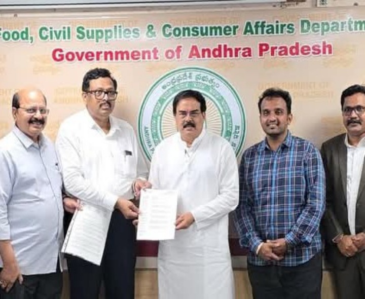 గ్యాస్ కొరతపై మంత్రికి హోటల్స్ అసోసియేషన్ వినతి