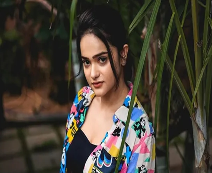 ఏడో తరగతిలోనే లైంగిక వేధింపులు: నటి